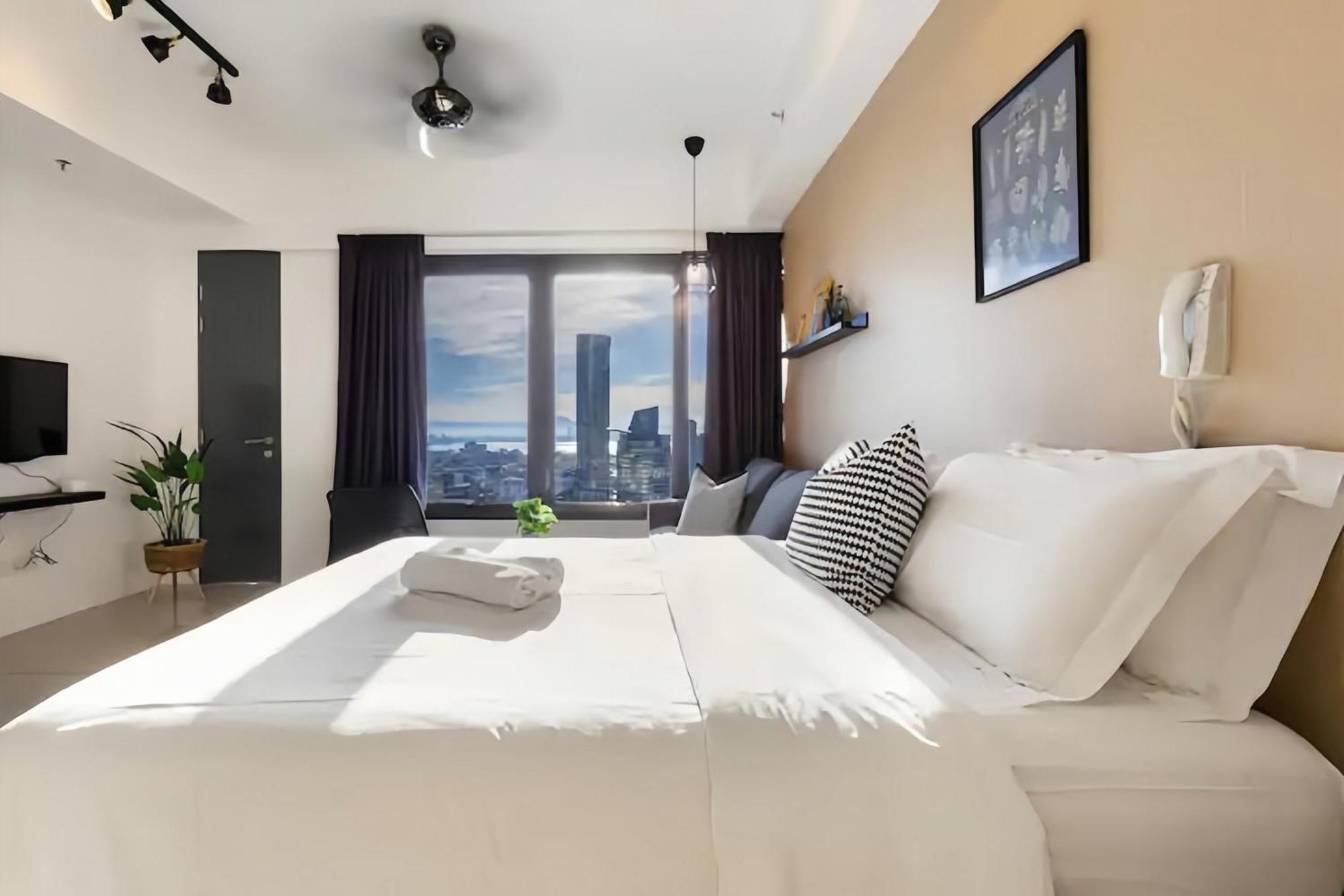 Tropicana 218 Macalister Penang Apartment George Town Bagian luar foto